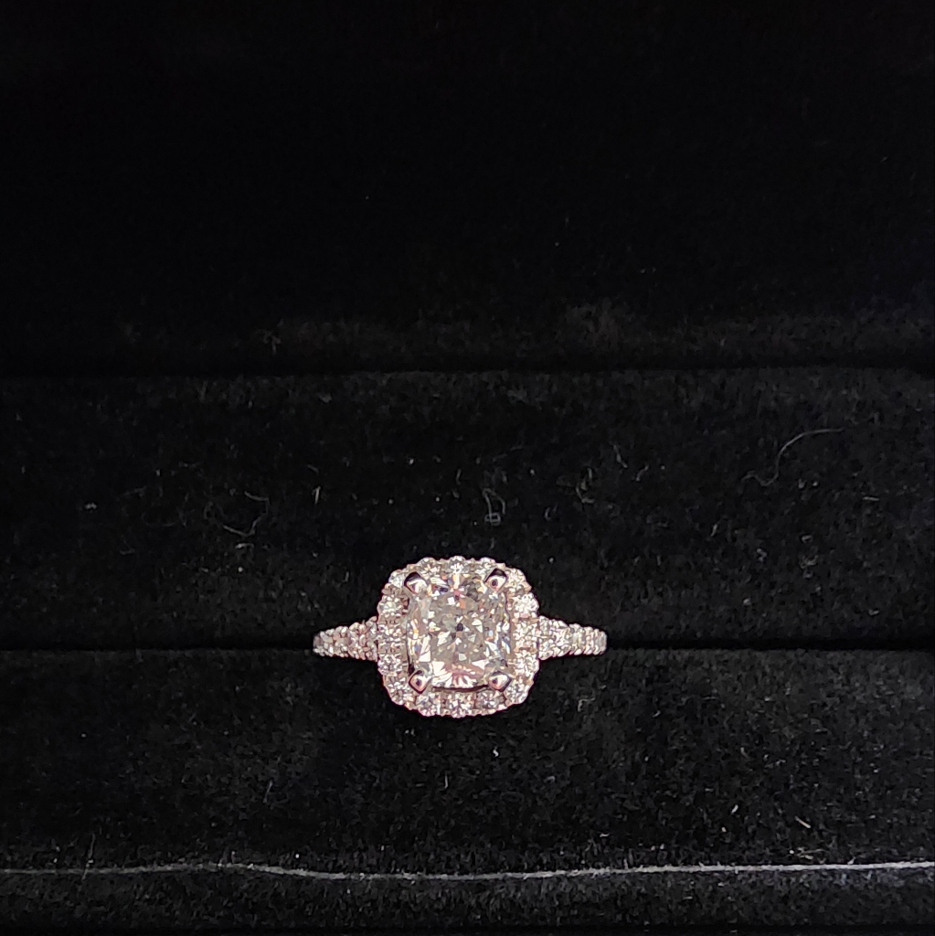Center Stone Is 101 Cart Natural Diamond 3500$